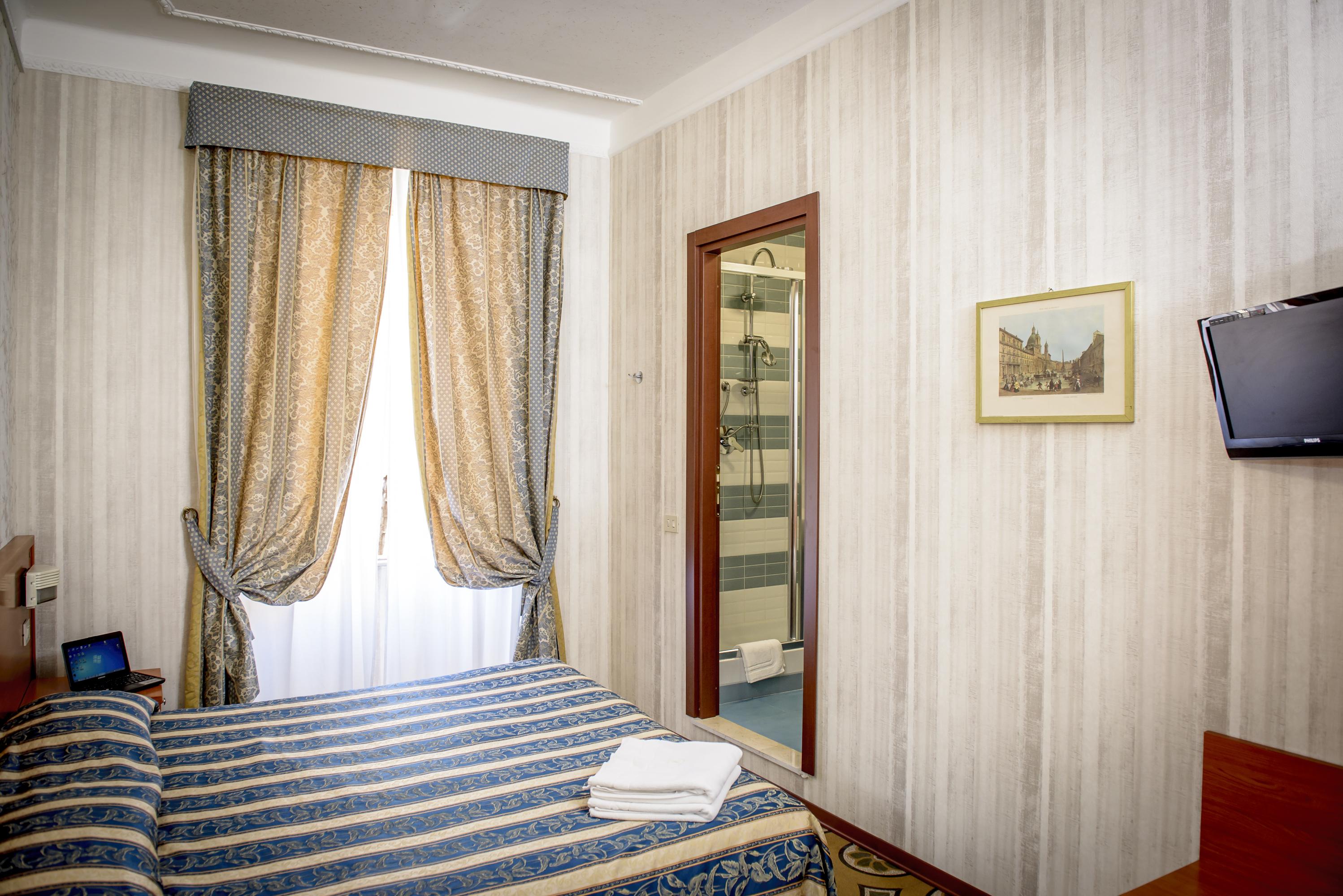 רומא Hotel Emmaus מראה חיצוני תמונה