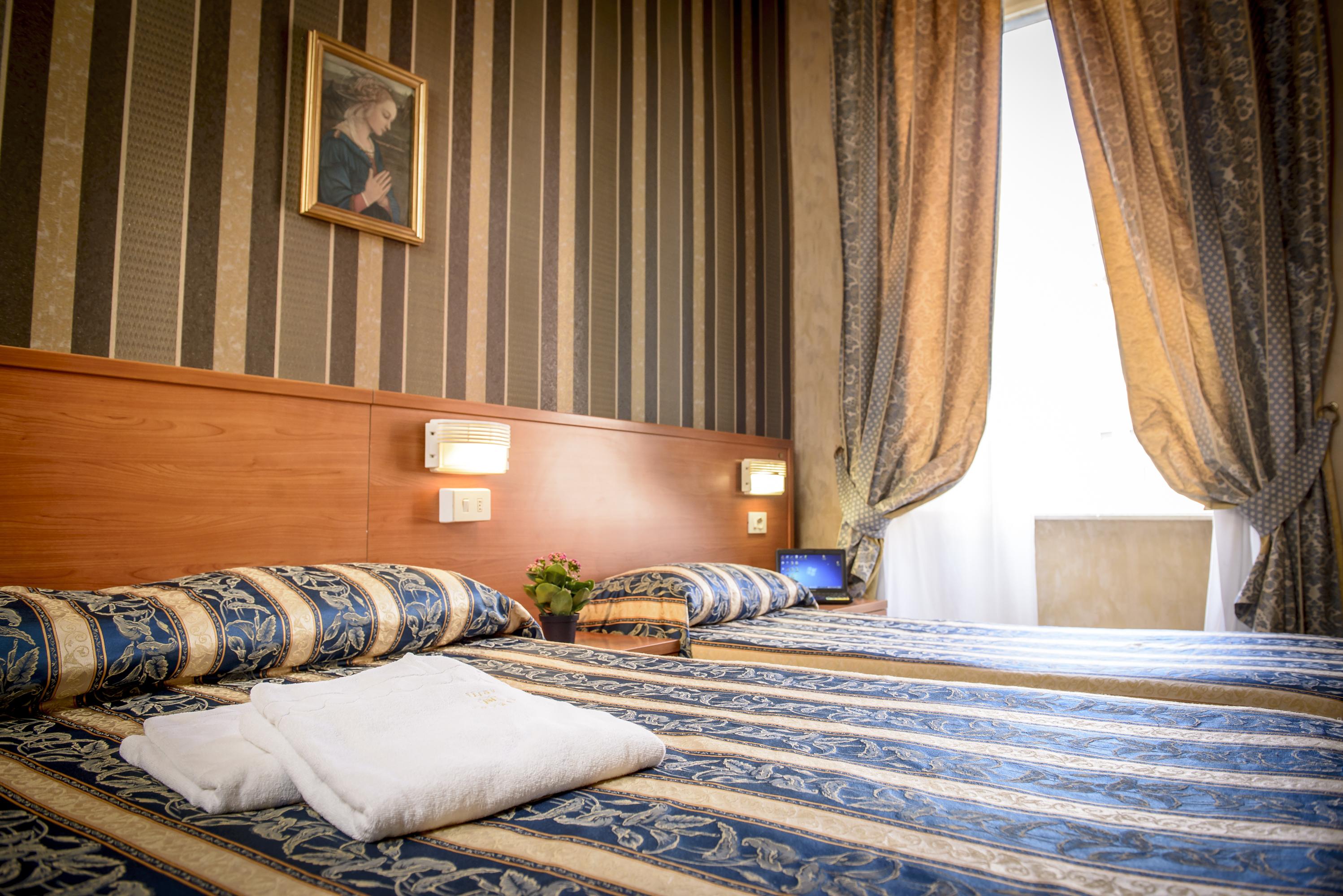 רומא Hotel Emmaus מראה חיצוני תמונה