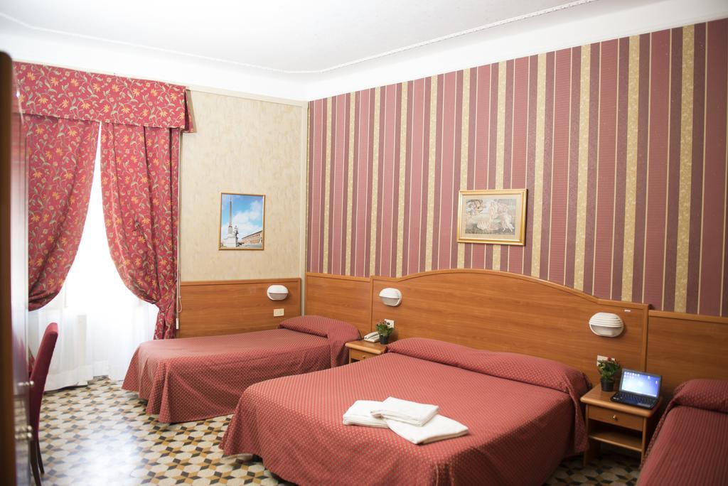 רומא Hotel Emmaus מראה חיצוני תמונה